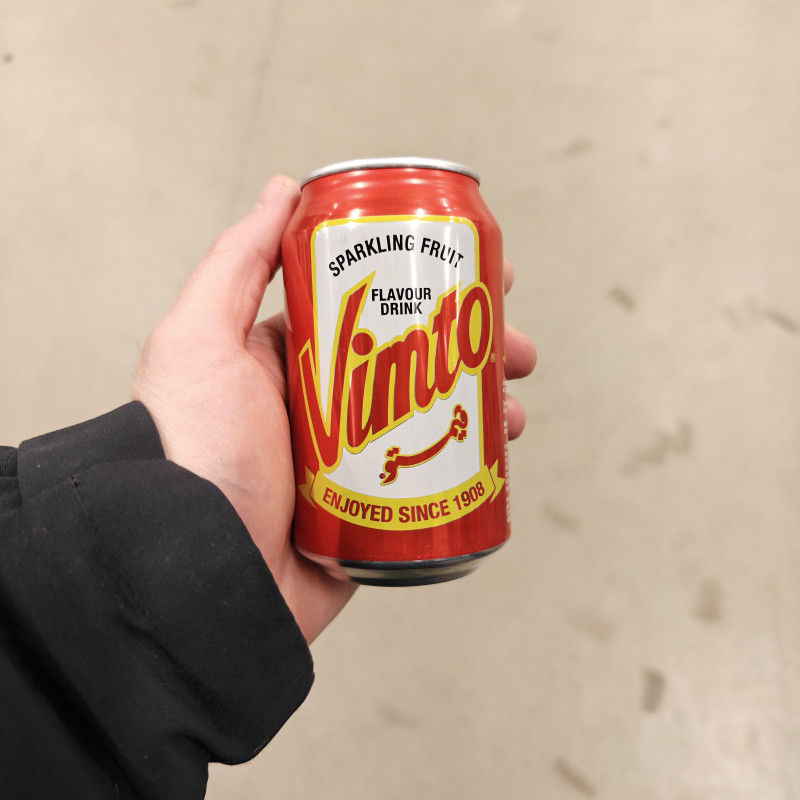 Vimto Classic 1908 | Køb den originale bær-sodavand her